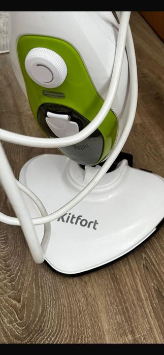 Продаю паровую швабру