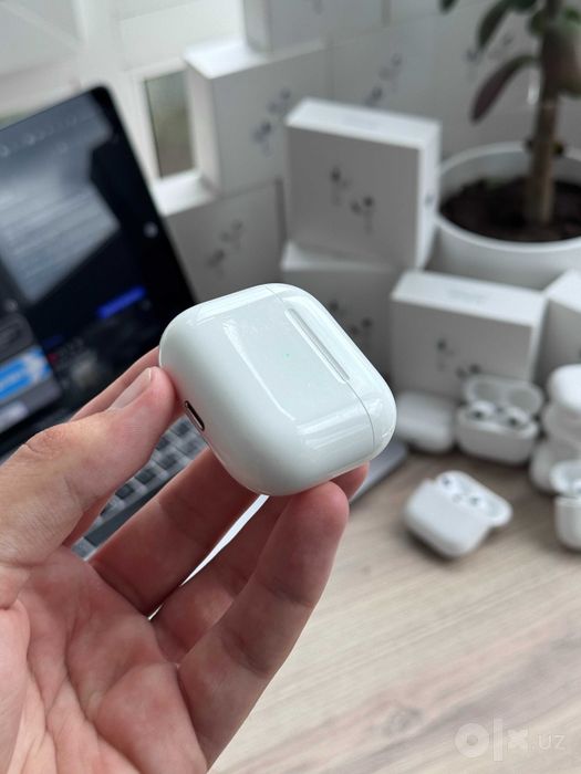AirPods 3 Case/Кейс Оргинал 100% Идеал Состояния(Без Наушник!]