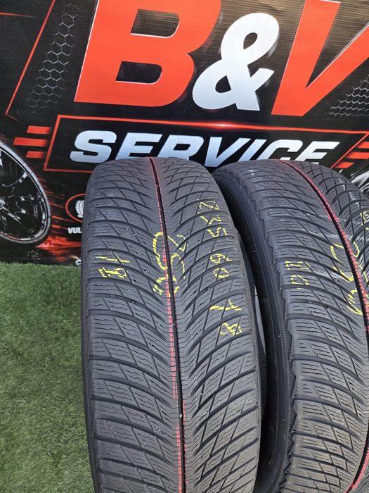 235 60 18 Michelin