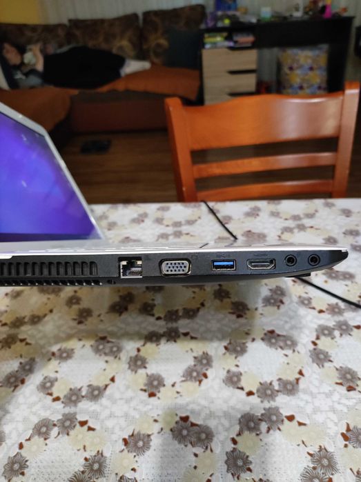 Продавам лаптоп Toshba Satellit-L750-1M9