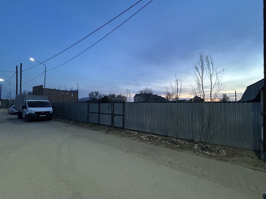 Продам участок 8 соток в центре Тобыл