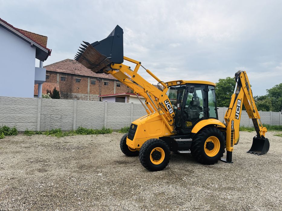 Buldoexcavator jcb 3 cx ,Perkins,an 2005.RECENT IMPORT