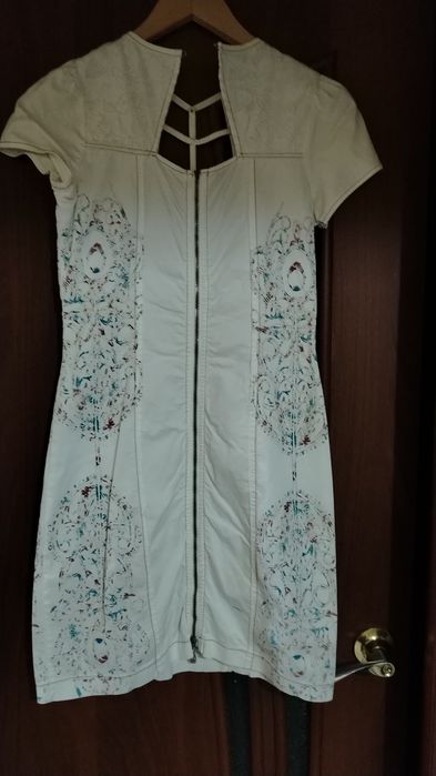 Женский одежда  хорошем состоянии