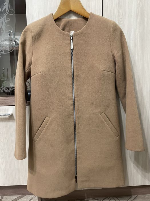 Верхняя женская одежда