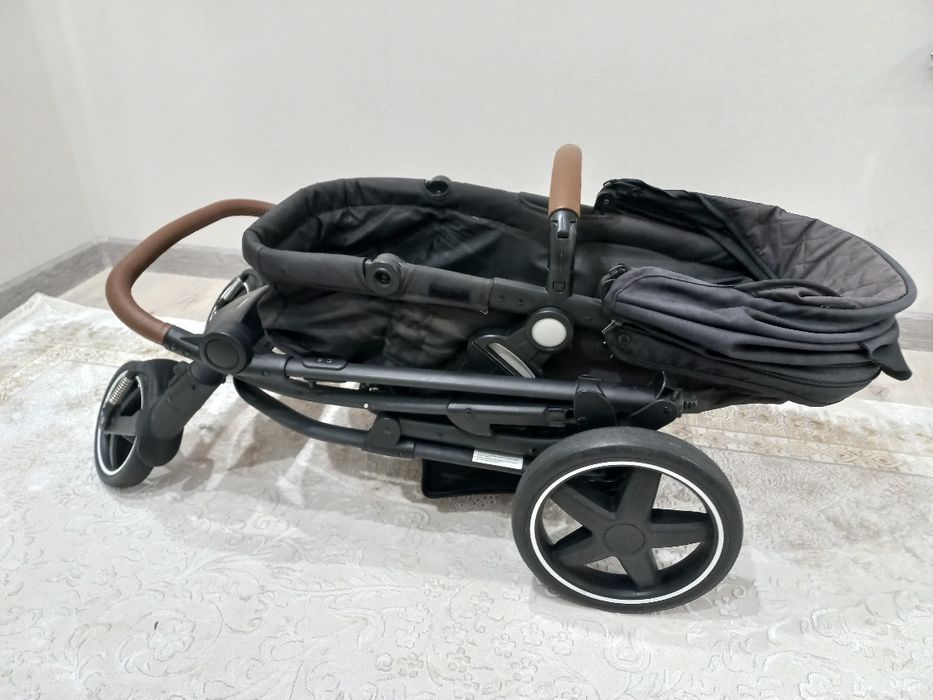 Продам Коляску TOMIX