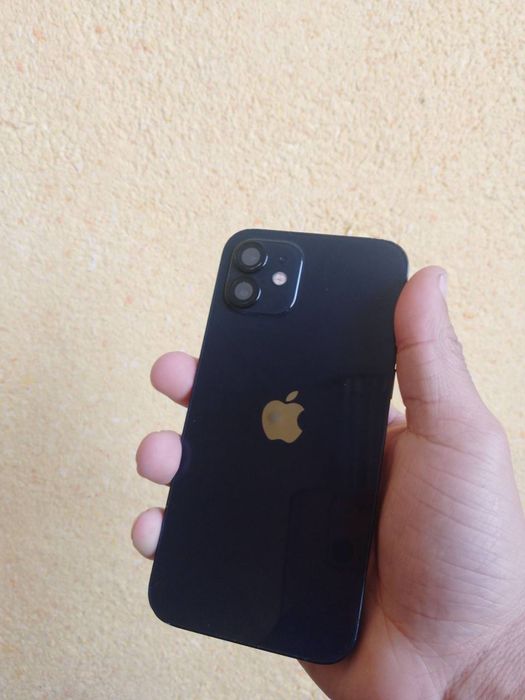 Iphone 12 radnoy
