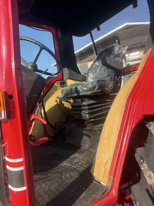 Vand sau schimb Case International 856 XL cu turbo