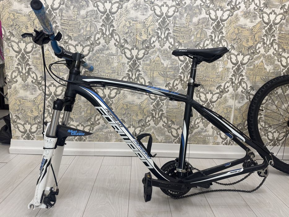 Продам раму 19 Forward