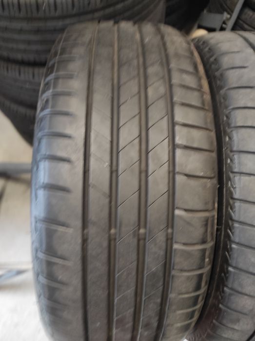 225/45/18 Bridgestone