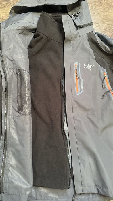 Geaca Hardshell Arc’teryx