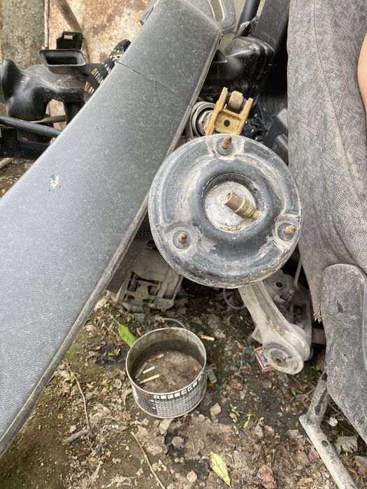 Мерседес 220 разбор