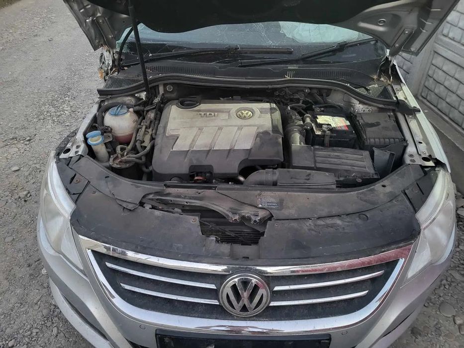 bara fata/bara spate/capota spate/usa dreapta fata/usa dreapta spate/u