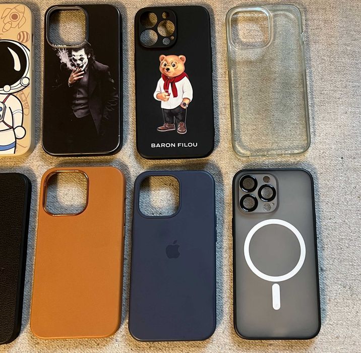 Lot de 8 huse pentru Iphone 13 Pro - stare foarte buna