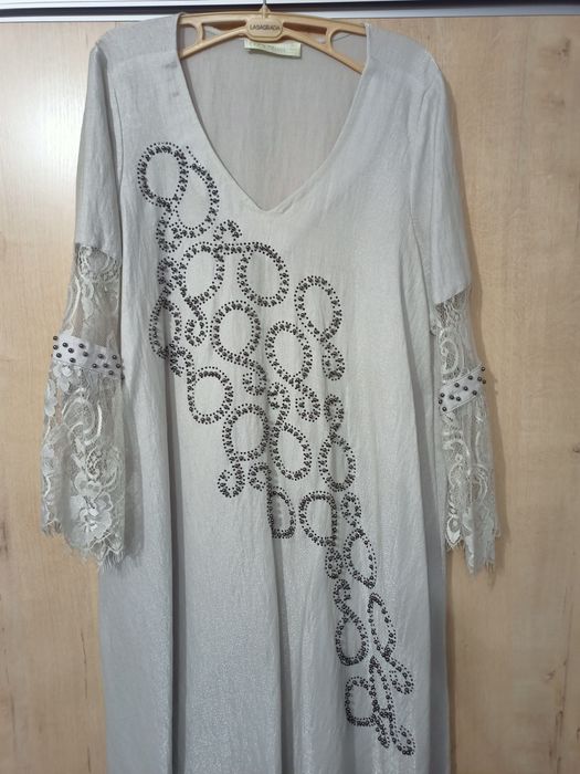 Женские платья на выход