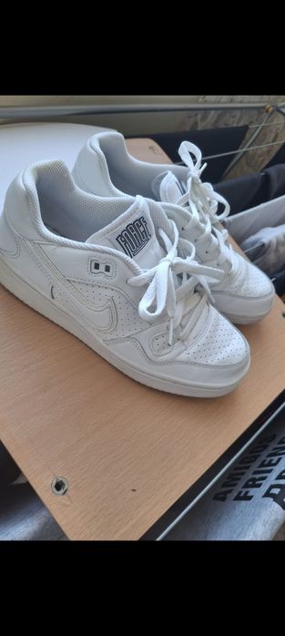 Adidași Nike force