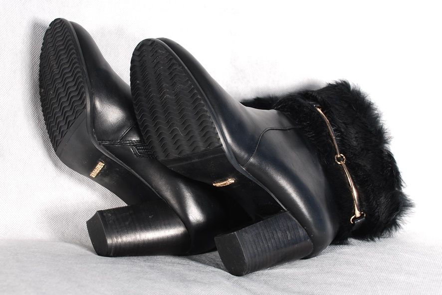 Продам зимние полусапожки