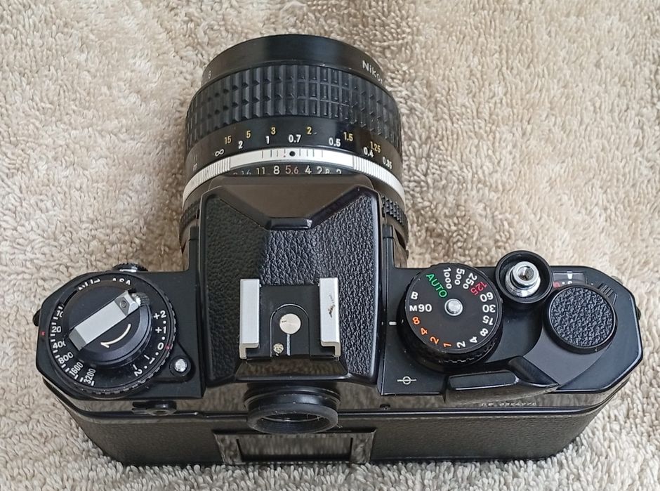 Nikon FE  DOAR body.