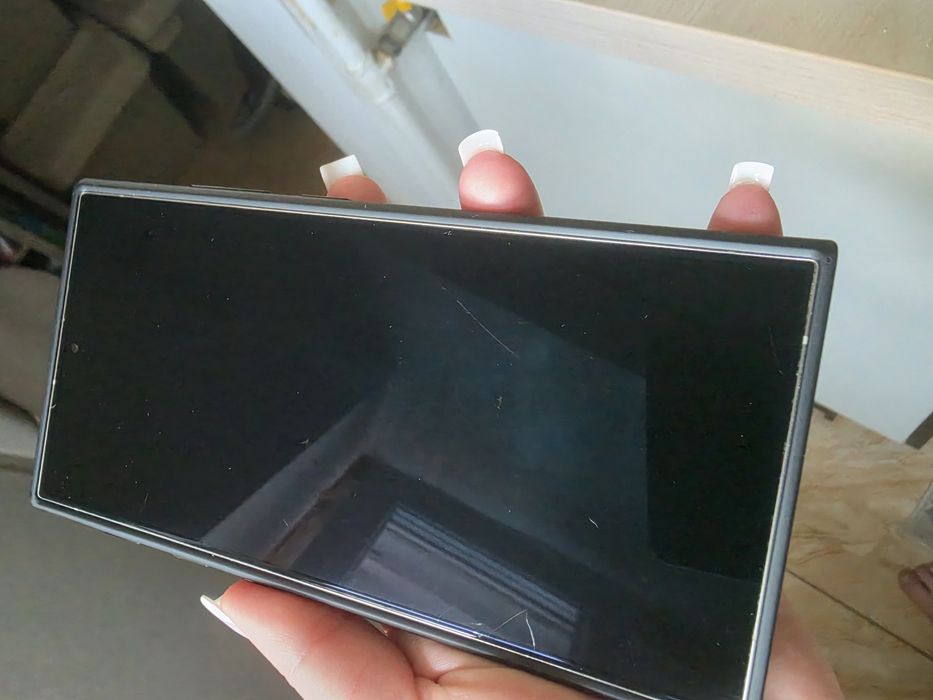 Vand Samsung S24 Ultra 512GB