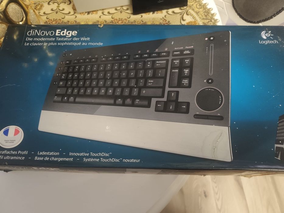 Tastatură Logitech