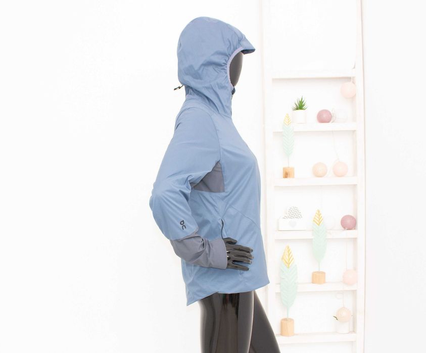 ON Running Insulator Jacket дамско яке с качулка есенно S