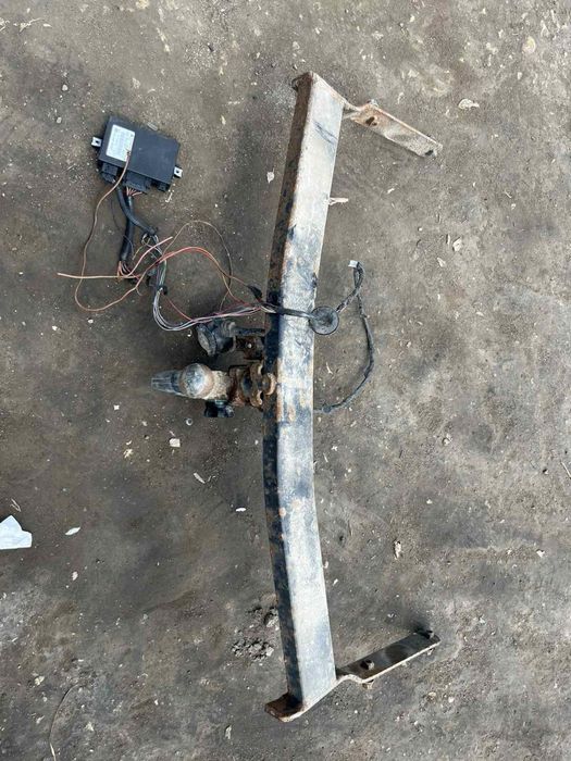 Теглич за Vw Touaran 1t0803881 b оригинален vw с модул 00-1257