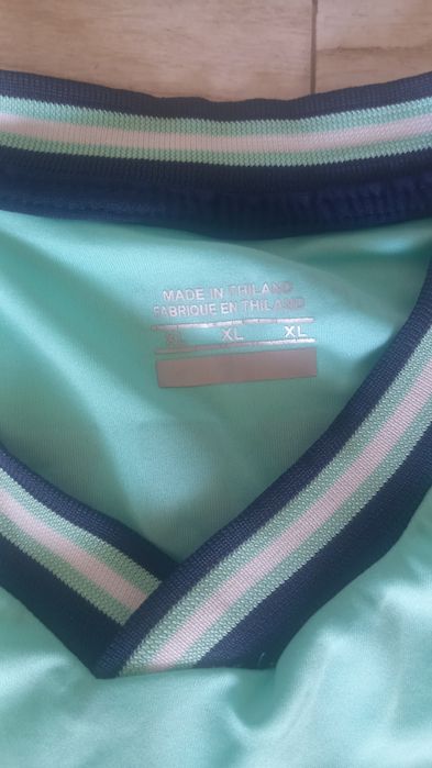 Футболна фланелка на Реал Мадрид  размер хл