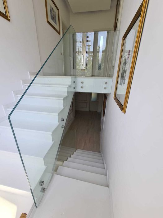 Balustrada de sticla pentru scari si balcoane!!! Super Oferta