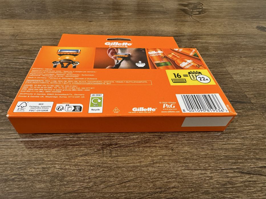 Set 16 rezerve Gillette Fusion 5 noi originale sigilate