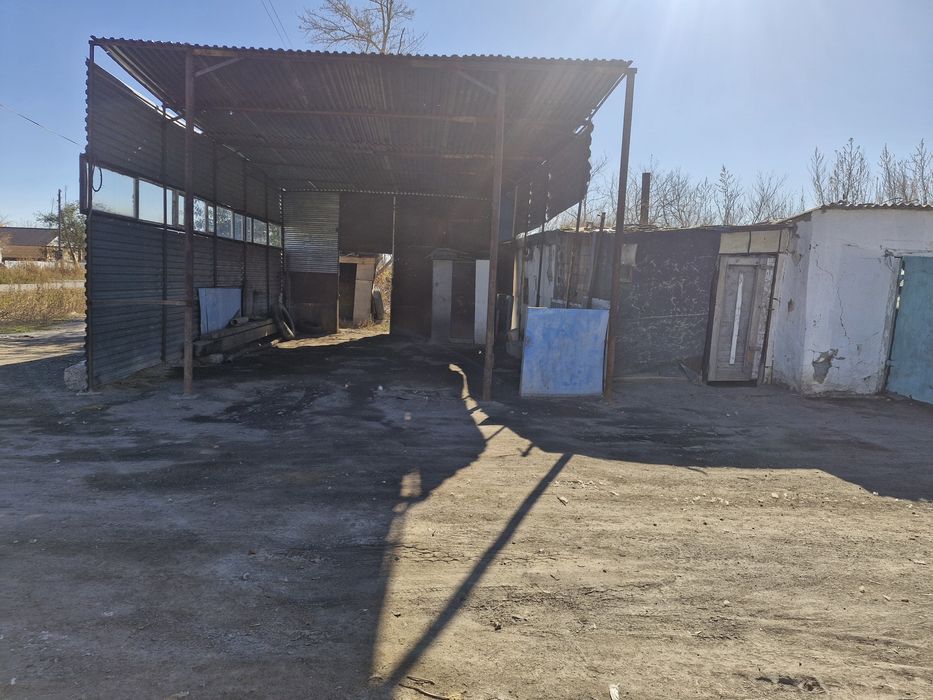 Продаётся дом( землянка)