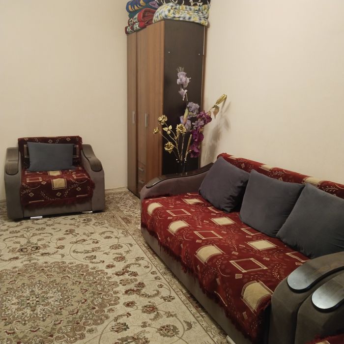 Диван на продажу