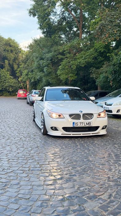 BMW 5 Series 2009 — imagine 3