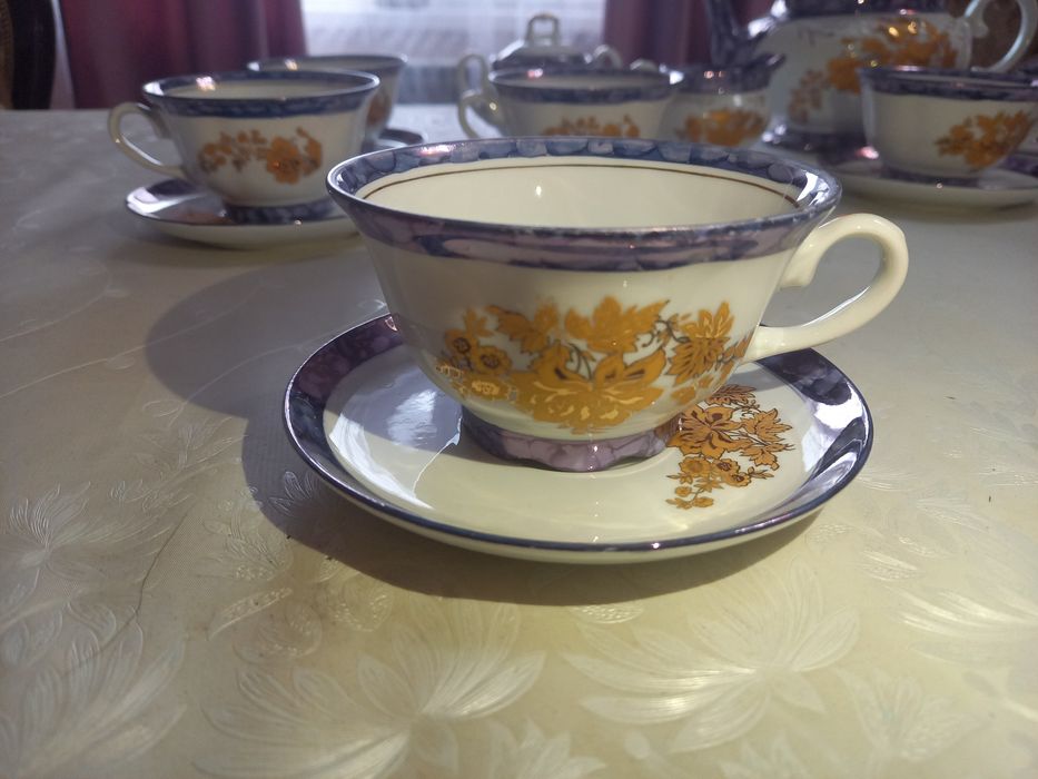 Продам чайный сервиз