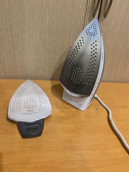 Утюг фирма Braun