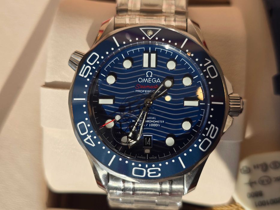 Omega Seamaster Professional 300M Diver – Blue