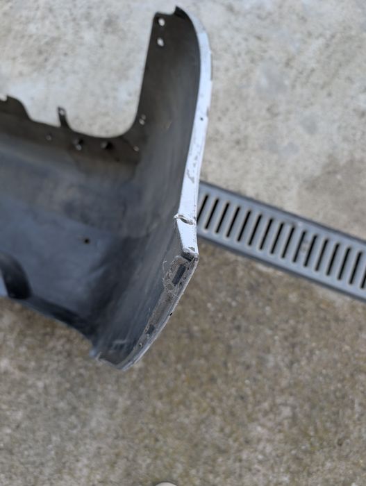 Bara spate Toyota Prius 2  2008 cu PDC