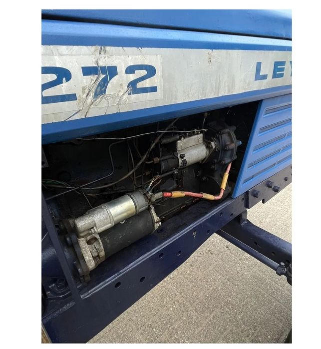 Vand tractor Leyland 272 cu acte