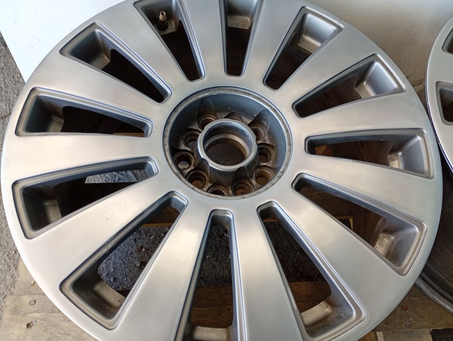 Перфектни 18-5х100+5х112 ЕТ35 8j Audi.Volksvagen