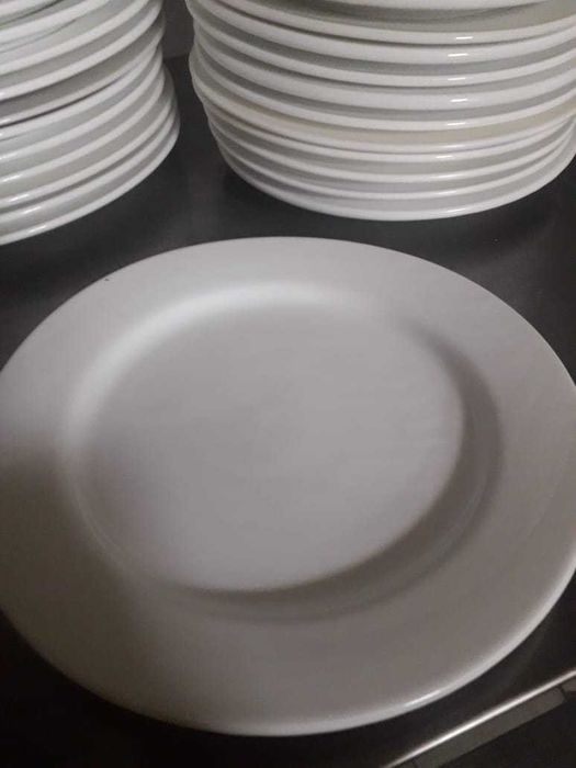 Продается посуда для дачи