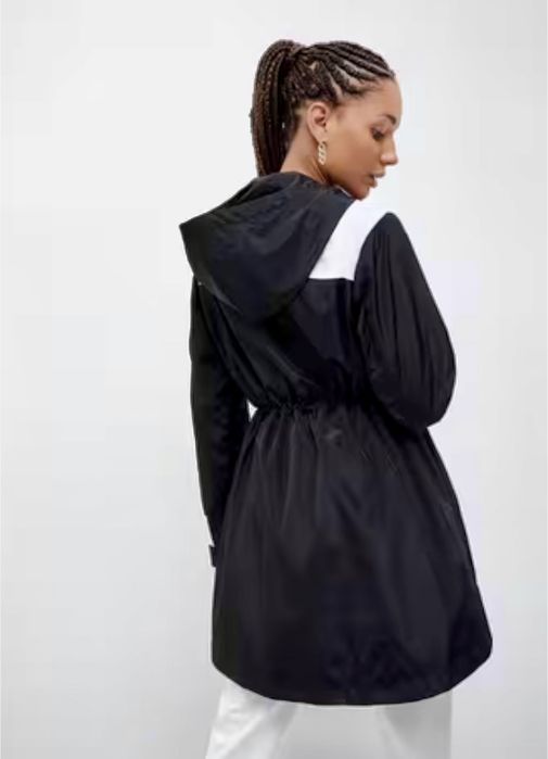 LIU JO Оригинални Якета, Два Модела, продават се на Топ Цена от 189лв