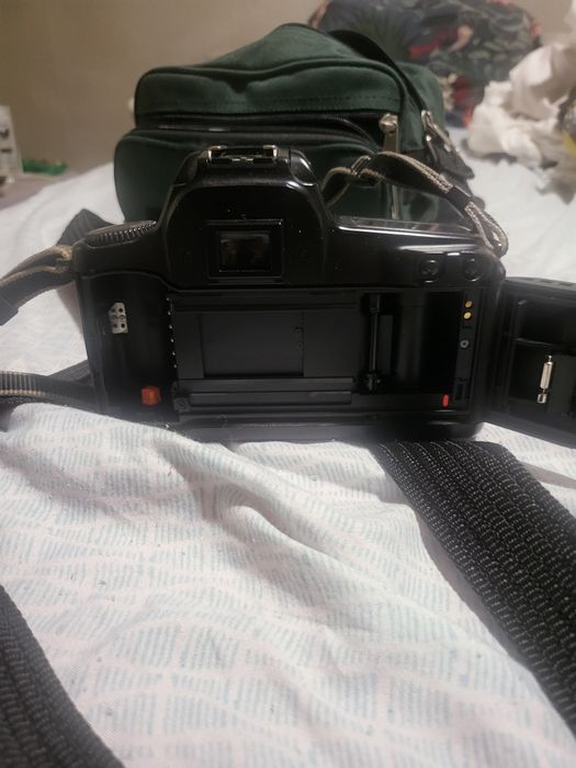 Фотоапарат Canon screen модел