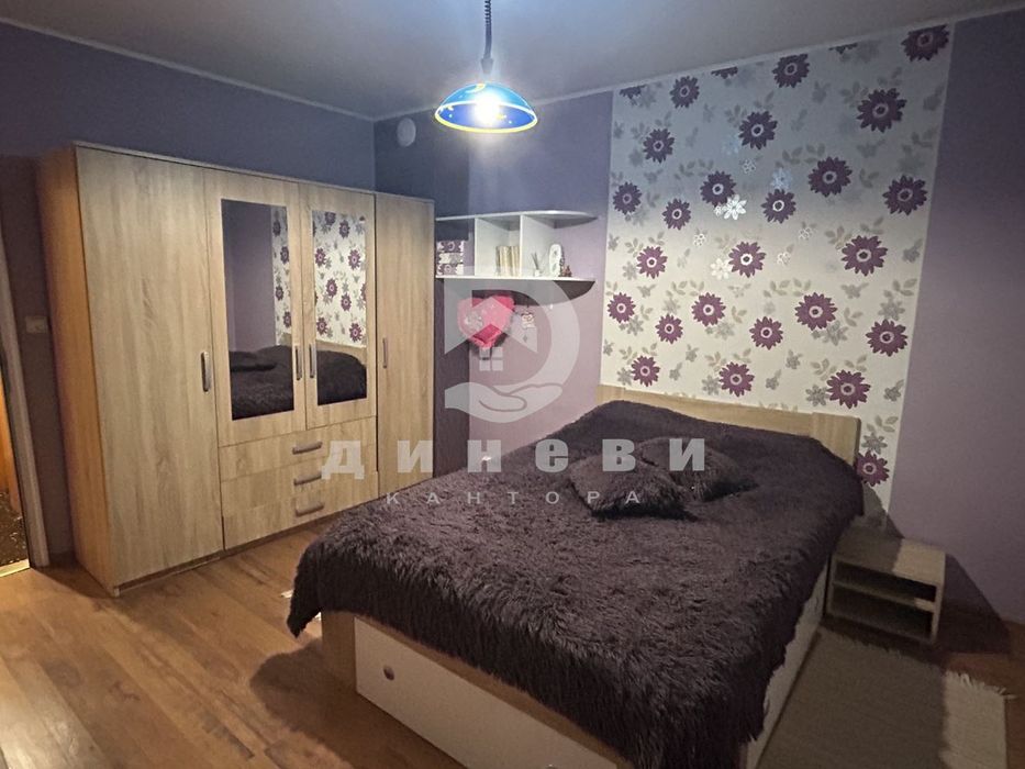 Тристаен апартамент в Железник - Център