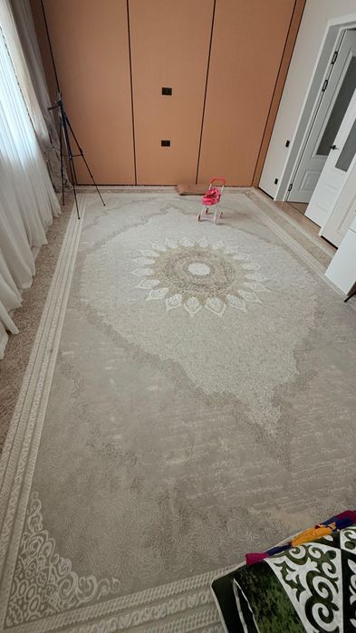 Ковер идеальный состояние 4×6