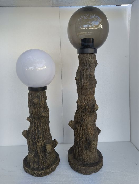 Циментови градински лампи