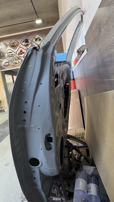 Пассажирский дверь rav4 22-23