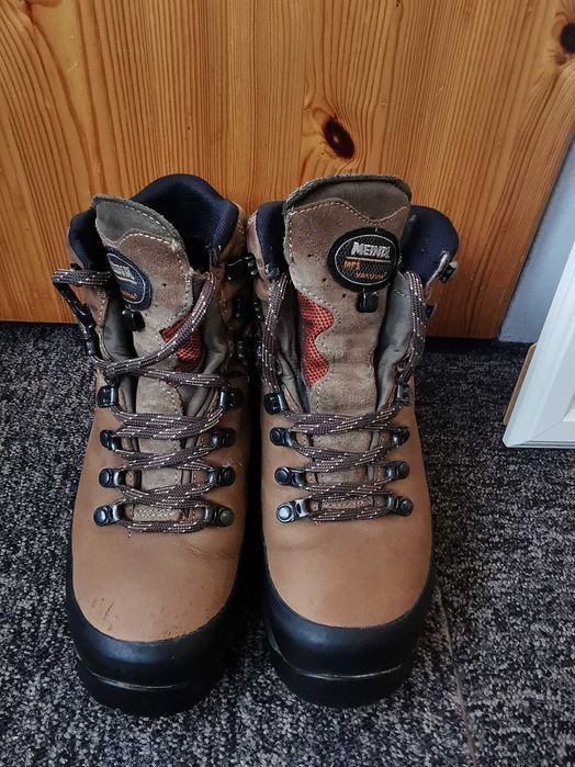 Bocanci trekking Meindl masura 38