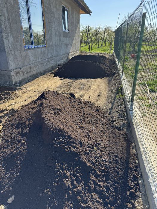 Inchiriez miniexcavator 3,5t transpor marfa 3,6,9m piatra nisip pamant