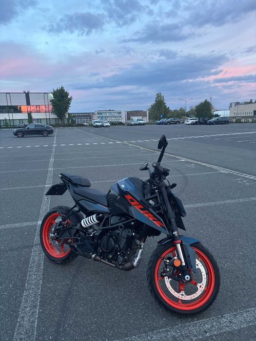 KTM Duke 125 | Model 2024 | Înmatriculat 2025
