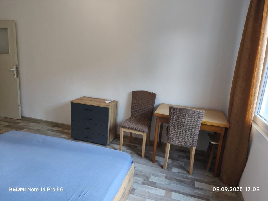 Дава се под наем Тристаен апартамент в Стара Загора, Операта - 48 кв.м за 204 € - Снимка #2