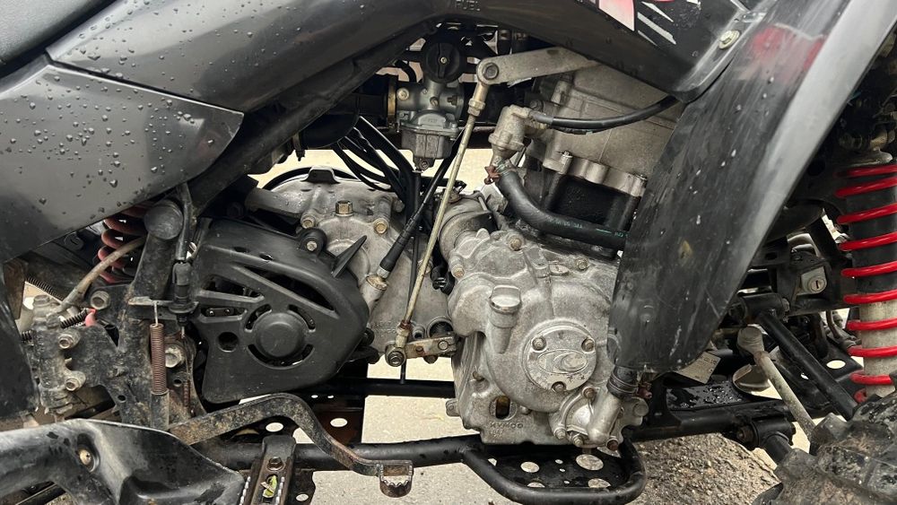 Vând Atv kymco kxr 250