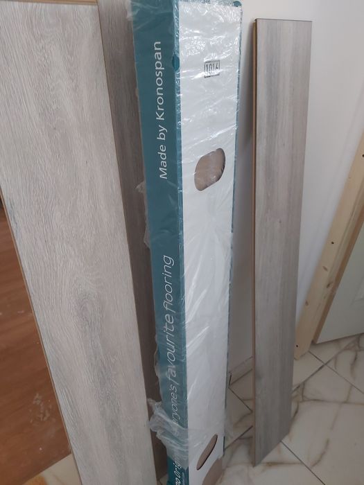 Vand parchet laminat de 8mm NOU NOUT